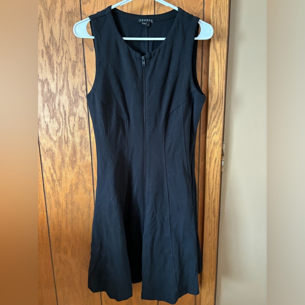 Theory black dress with a zipper in the front. Size 8
